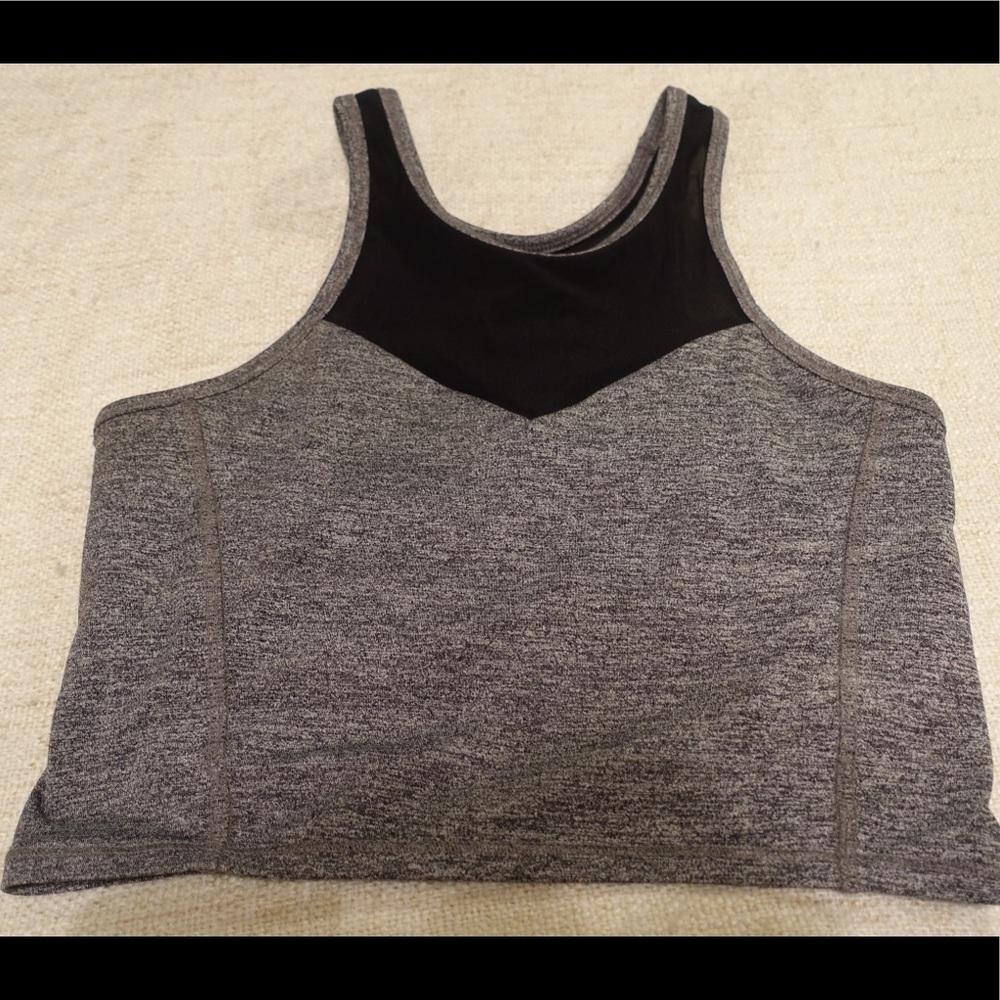 Crop top workout top